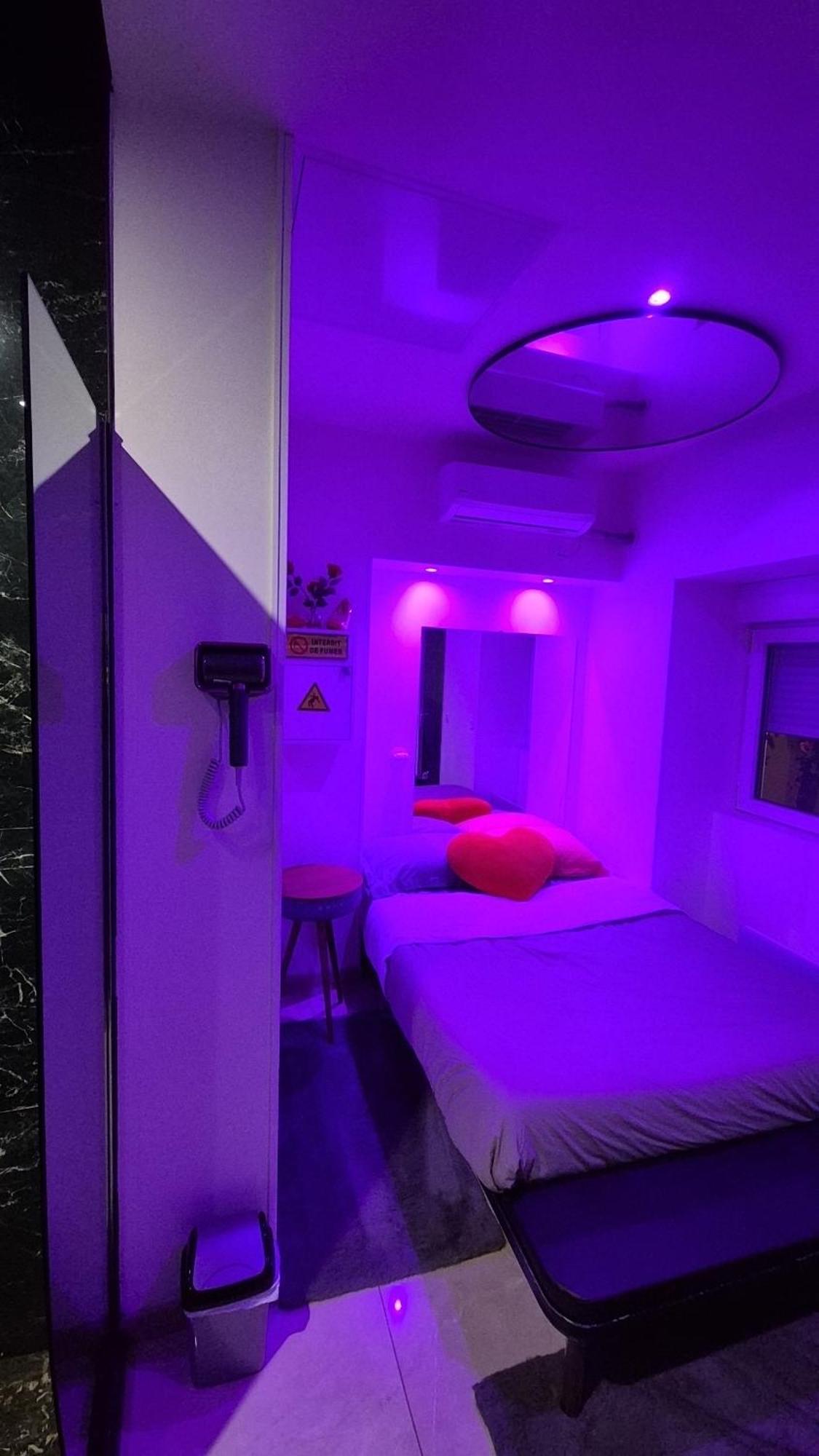 Lyon Superbe Jacuzzi Vue Sur Jardin Lägenhet Villeurbanne Exteriör bild